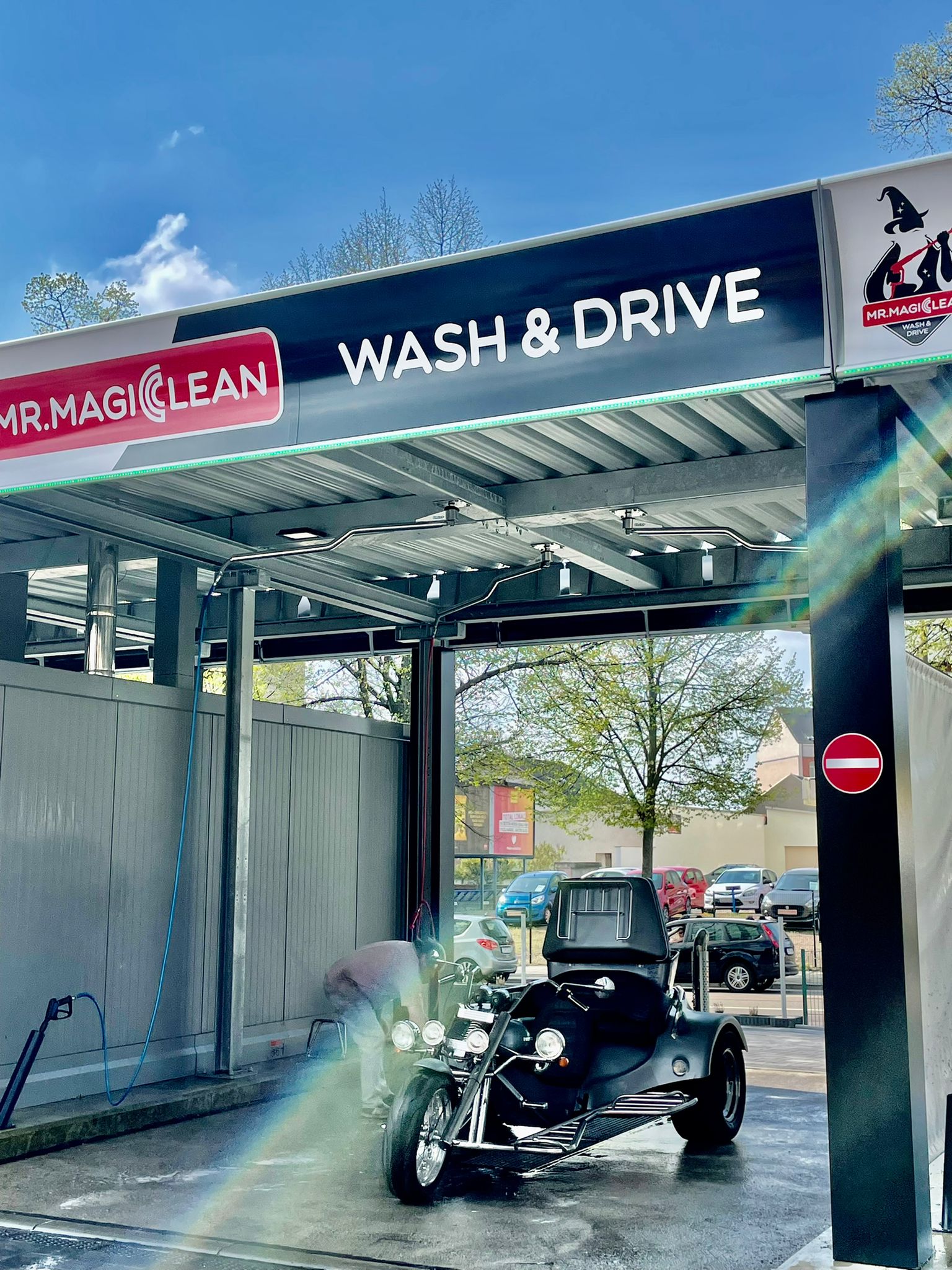 Mr.MagiClean Car & Wash in Chemnitz Autowäsche SB Waschplätze